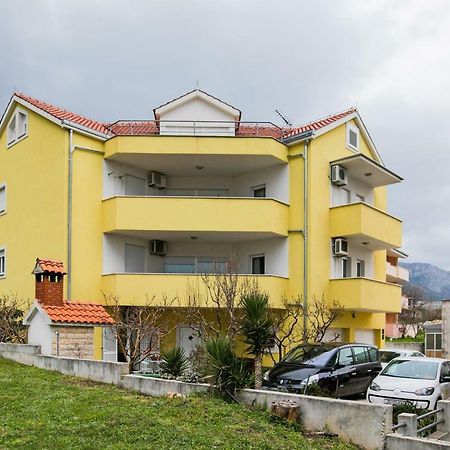 Apartman Kapovic Каштела Экстерьер фото
